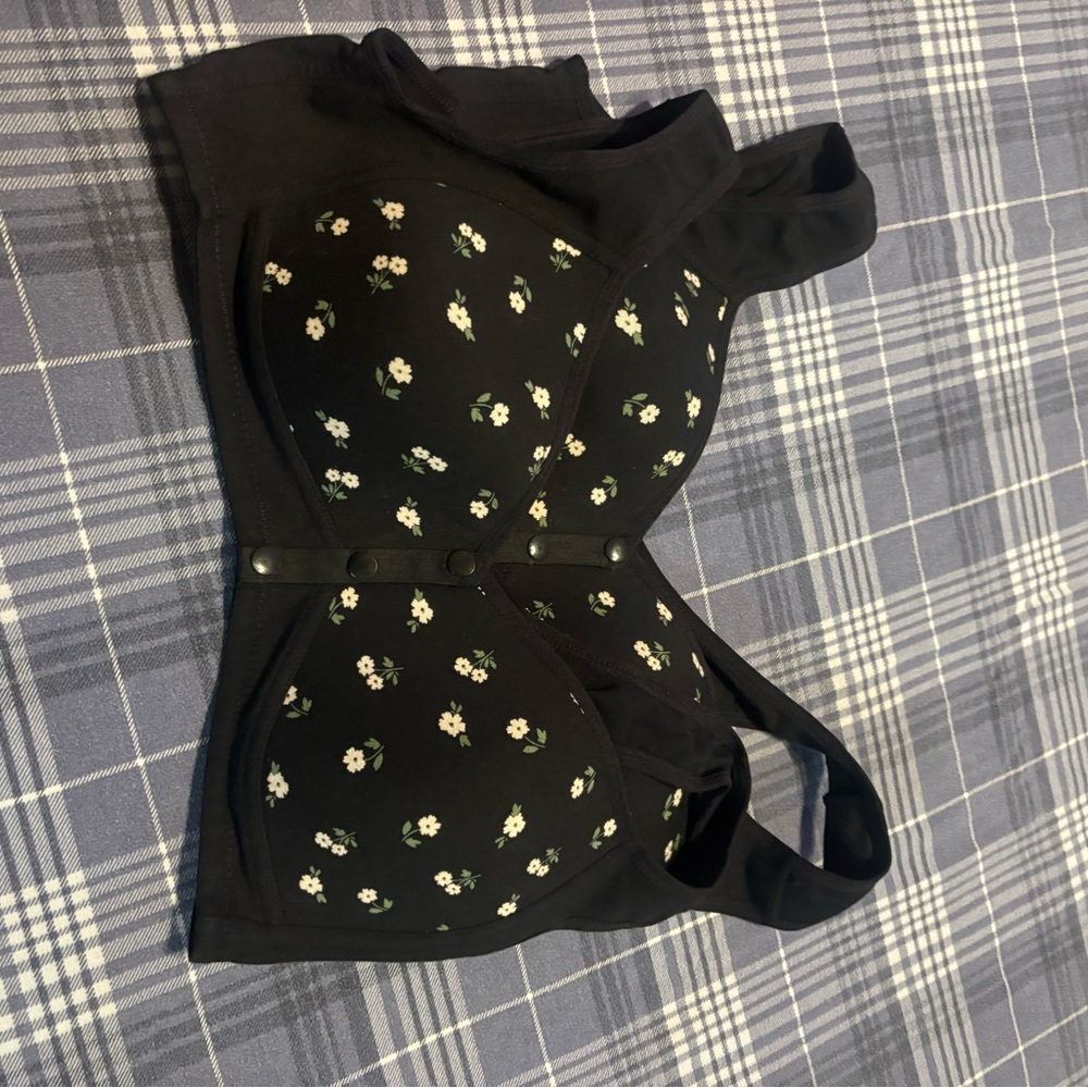 Amazon Black Floral Women's front snap Bra’s